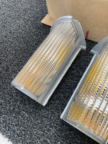 NOS GM 1974 IMPALA CAR PARKING LIGHT SET GM 5949506 - 5949505 - Picture 13 of 15