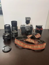 Vintage Asahi Pentax K1000 SLR 35mm Film Camera 5 Lenses Tele-Converter With Bag