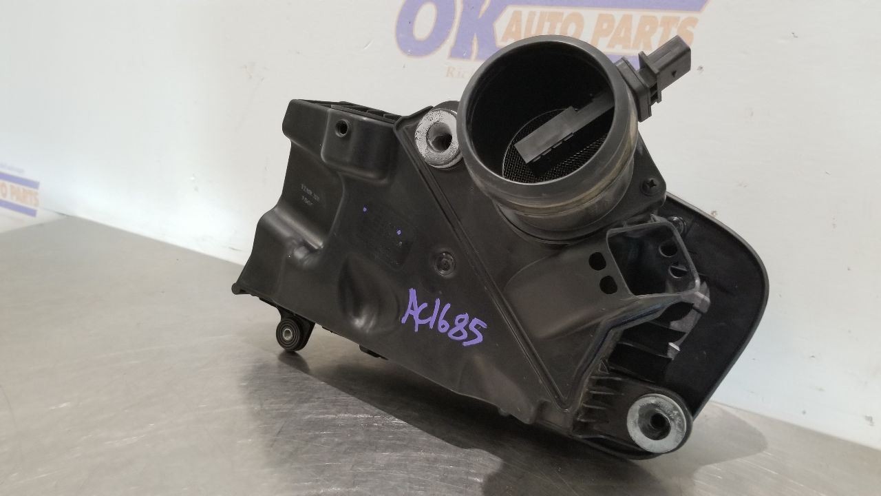 Bentley Continental GT Right Air box top P/N 4W0129567