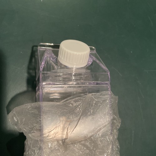 Botella de agua de cartón de leche transparente Fanovo, CoolAesthetic reutilizable recargable - Imagen 2 de 6