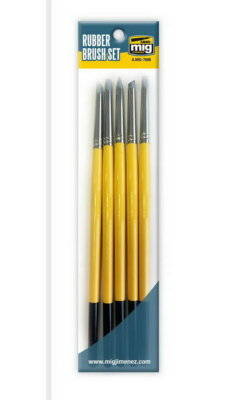 AMMO by Mig Jimenez Rubber Brush Set (5 Different Rubber Brushes)