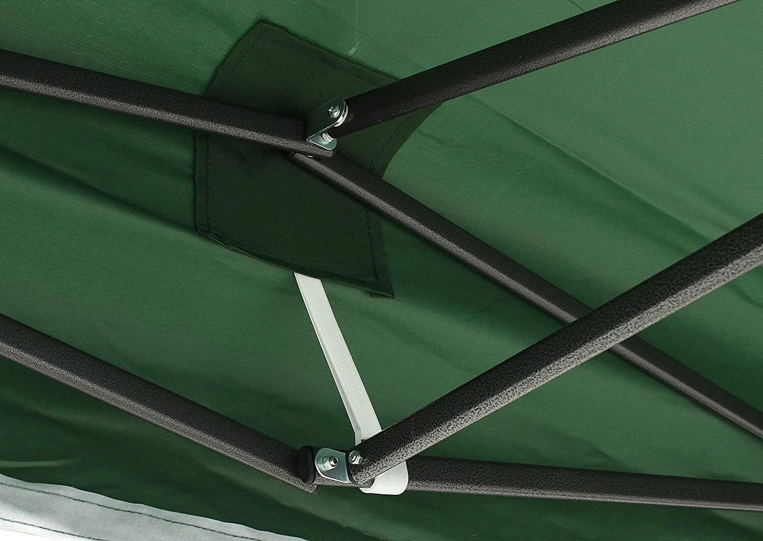 Foto 5 di 9