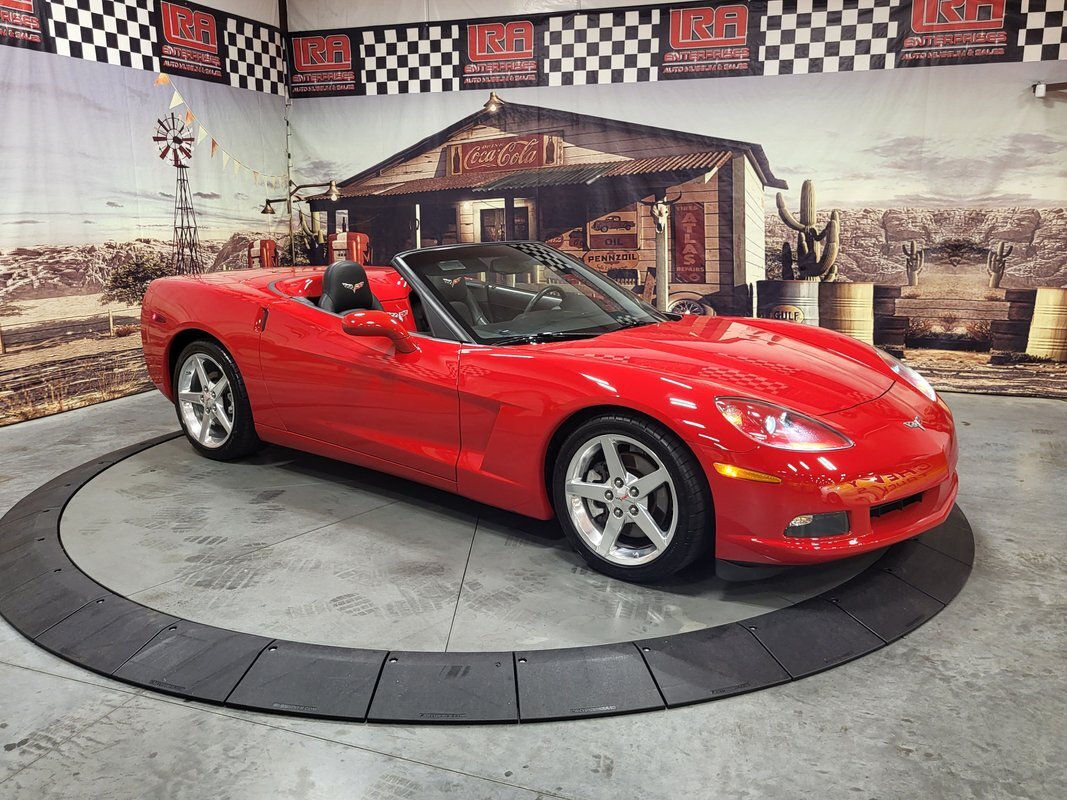 2005 Chevrolet Corvette 2dr Convertible eBay