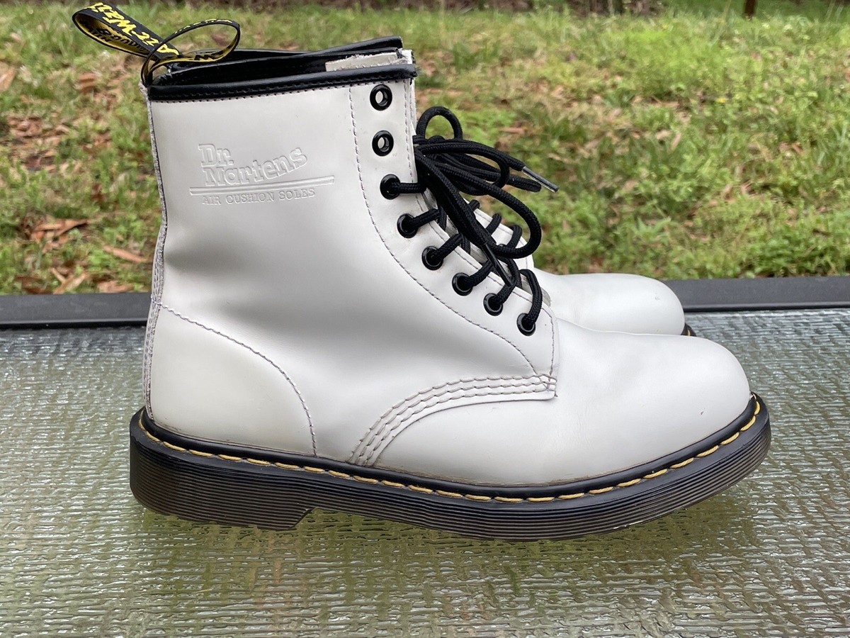 Dr. Martens White Patent Leather Women's Size 8 1460 Boots