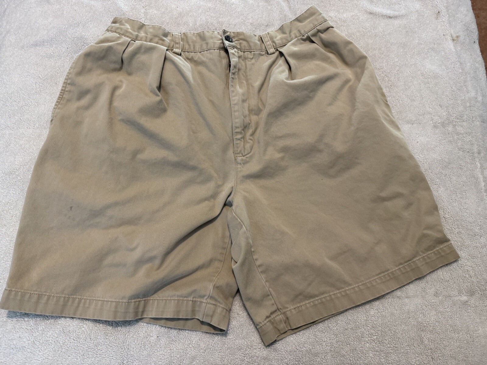 Foto 1 di 9