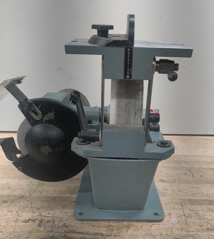 Molinillo universal en seco húmedo Delta modelo 23-700 Foto 2 de 4