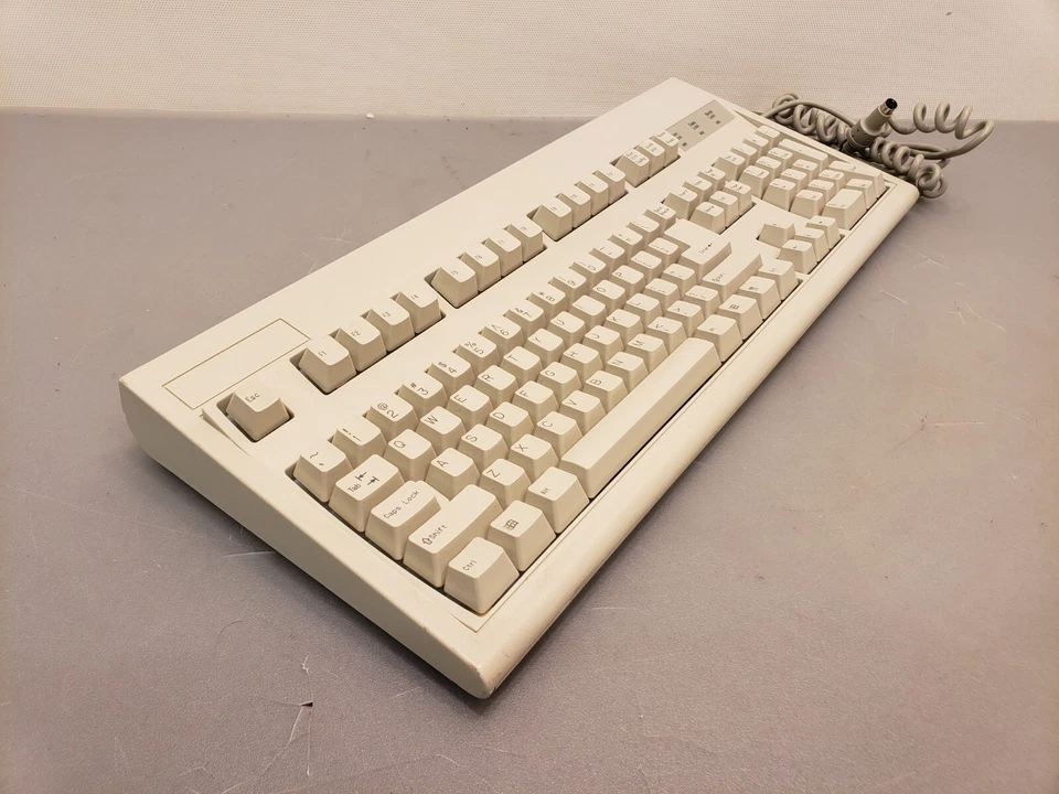 Vintage Keytronic E03601QLPS2-C Mechanical PS/2 PS2 Keyboard Clean - Image 3 of 4