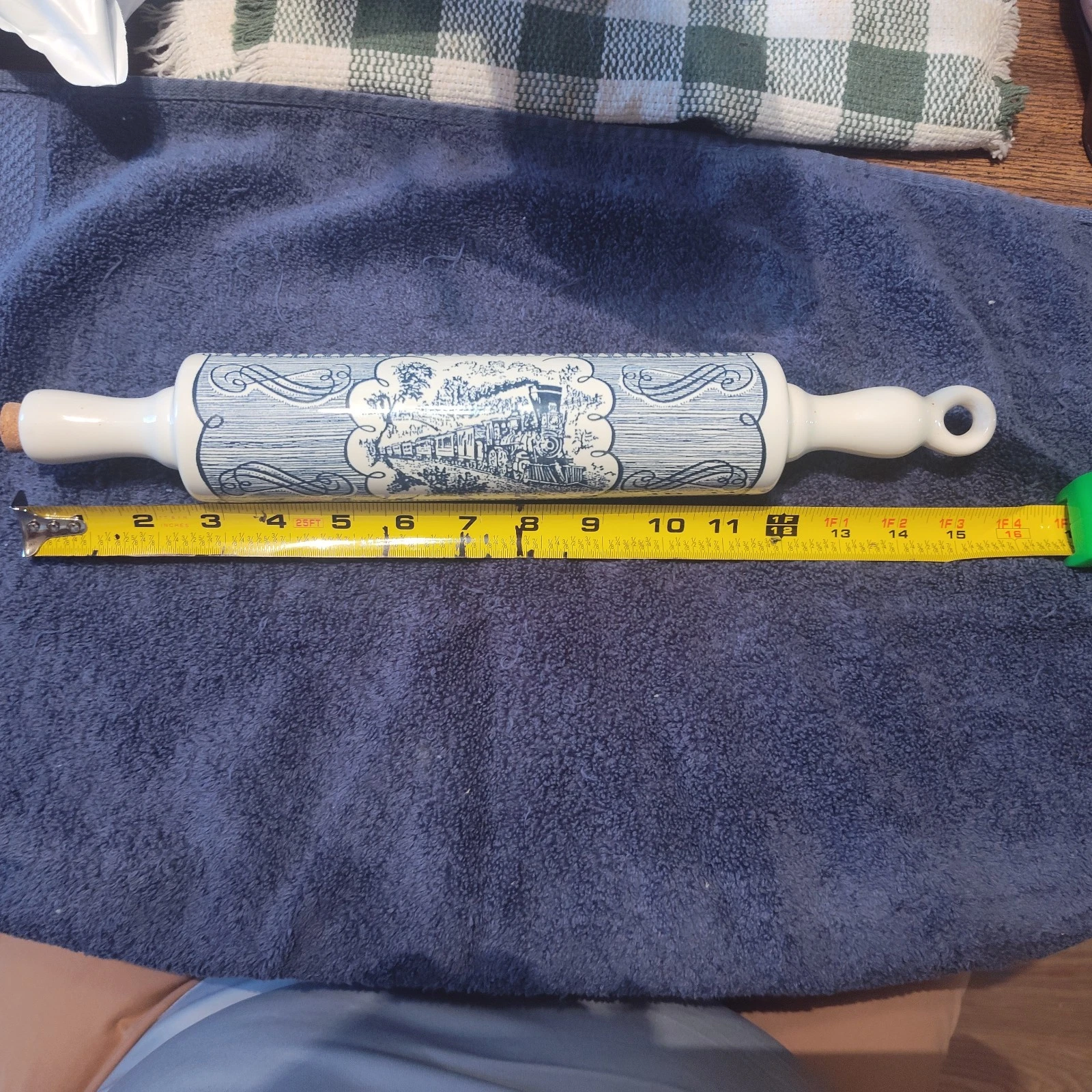 Currier & Ives Ceramic Rolling Pin w/ Handles Blue/White Scenic 15in - Train
Opens in a new window o