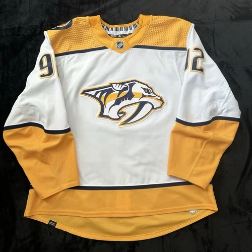 NHL Nashville Predators Game Worn Used Hockey Jersey Ryan Johansen - Photomatch