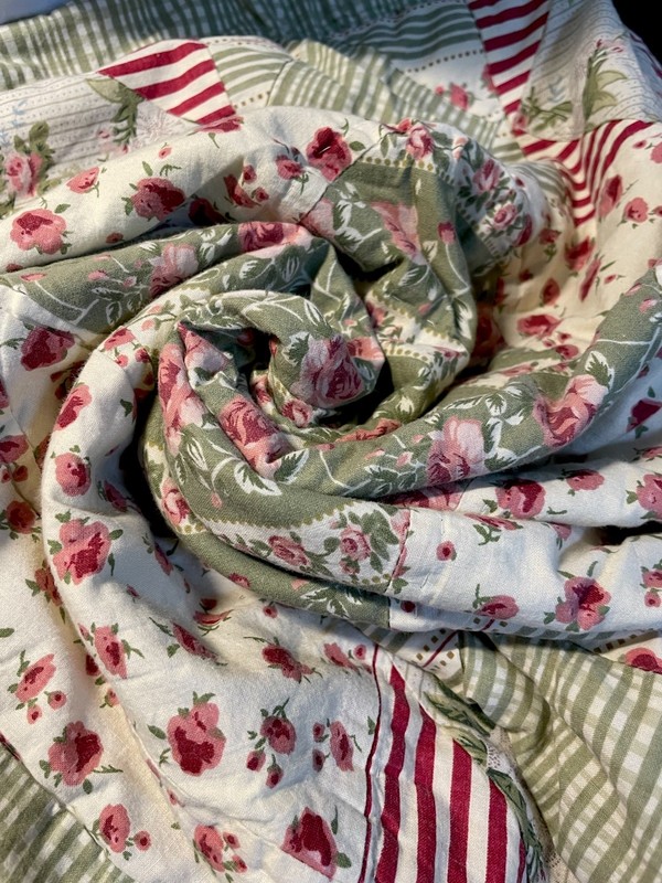 Vtg Queen Quilted Pink Green Roses Sham Pillow Case By Rodeo Home 100% Cotton