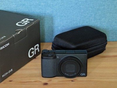 Ricoh GR III - nur 4060 Auslösungen - mit OVP