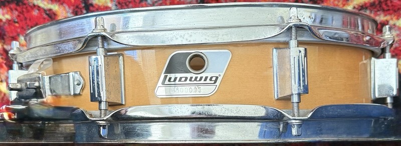 LUDWIG PICCOLO SNARE DRUM  13" x 4" Maple Lacquer Finish  EXCELLENT CONDITION