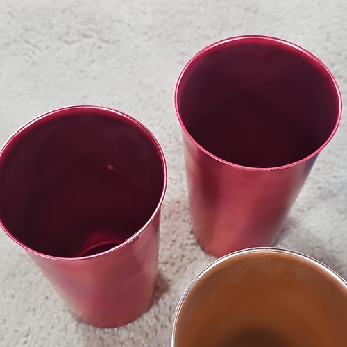 Vintage 7 Colorful Multi colors 1950s-60s Aluminum Tumblers 9 oz. Made In USA - Picture 3 of 11
