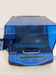 BT LabSystems Benchtop Incubator Shaker