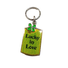 Lucky On Love Metal Keychain Irish Four Leaf Clover Green Gold Tone