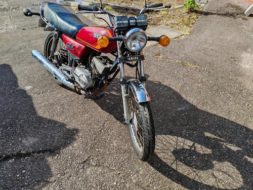 yamaha rxs100 motorcycle - Picture 5 of 8