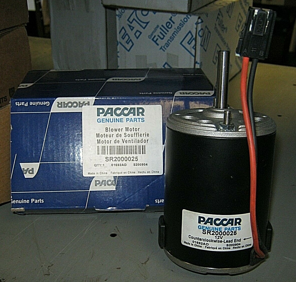 NEW GENUINE PACCAR PART ~ OEM ~ HVAC BLOWER MOTOR ASSEMBLY <750 W 