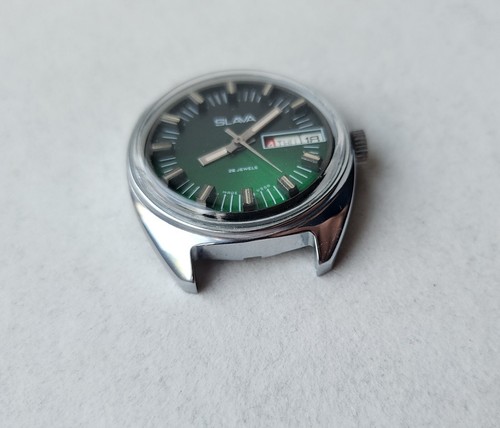 Vintage watch SLAVA. Green dial. Soviet. MADE IN USSR. New Soviet bracelet. - Picture 5 of 22