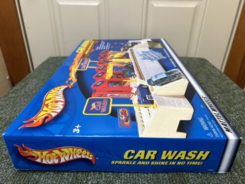 Hot Wheels Car Wash 65610 Sealed 2001 Sparkle And Shine Play Set With Car - Picture 2 of 7