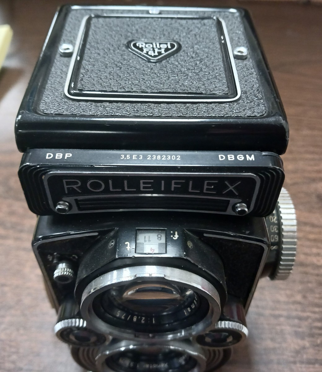 Rolleiflex DBP DBGM Medium Format Camera - 1:3.5/75 Rolleiflex DBP DBGM Medium Format Camera - 1:3.5/75