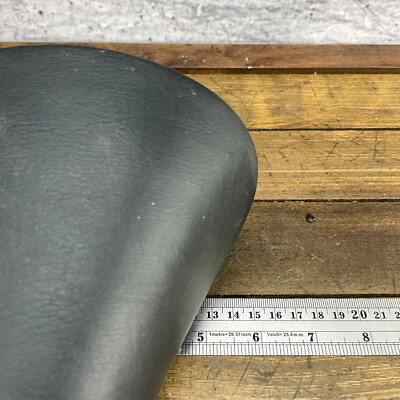 Ensemble de 4 chaises en bois vintage des années 60 avec assise rembourrée