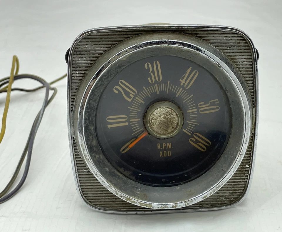 Tacómetro Plymouth Barracuda 1965 Mopar Formula 'S', unidad de envío y cableado Foto 2 de 4