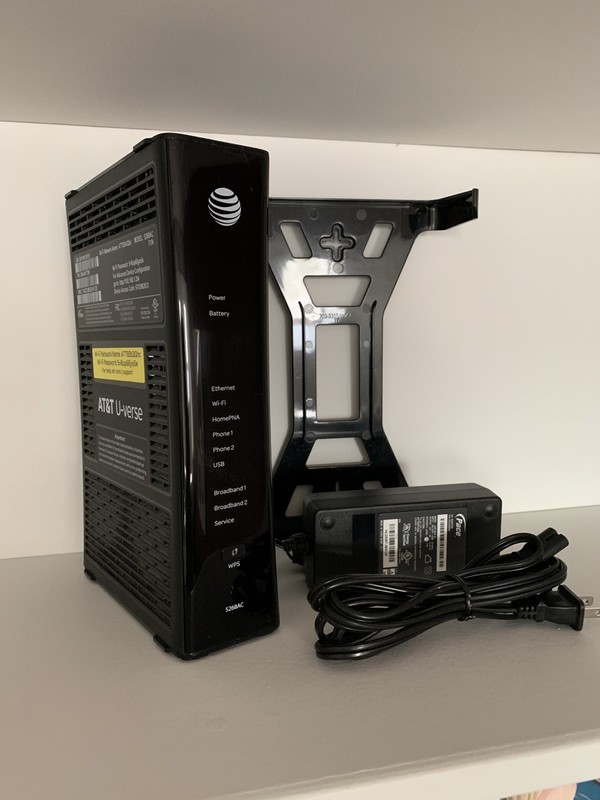 AT&T PACE 5268AC FXN Gateway Internet Wireless Router Modem w/Adapters, Etc
