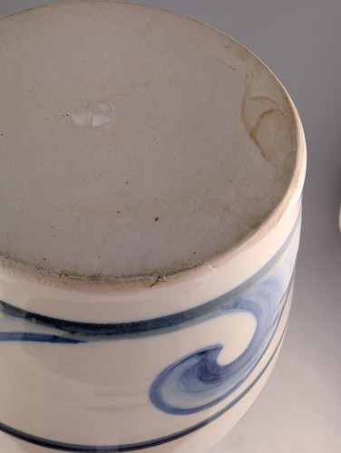 MIRANDA THOMAS FOR SIMON PEARCE BLUE KOI FISH PITCHER 10 3/4" - Picture 7 of 7