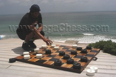 Large Plastic Checkers with 4'' Diameter - Garden Checkers - Outdoor Checkers