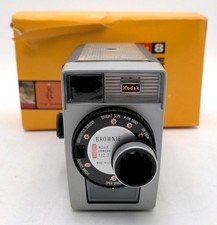 Eastman Kodak 142 1960s Brownie 8 f/2.7 Movie Camera EX/Box