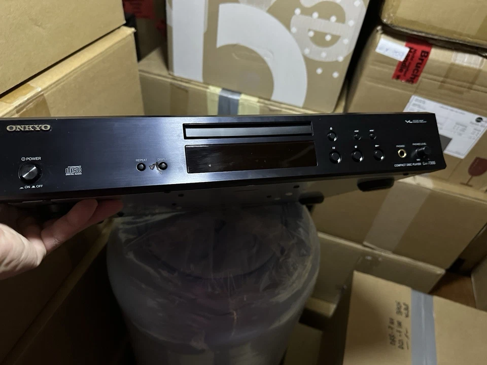 ONKYO  DX-7355  CD-MP3-Player. 