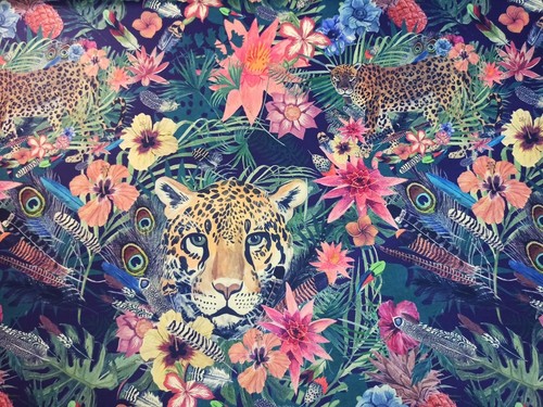 Velour velvet Upholstery fabric Leopard in the Jungle priced by HALF METER - Picture 6 of 10
