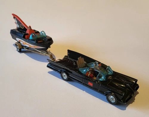 Vintage original Corgi No.267 Batmobile/No.107 Batboat/trailer diecast model VGC