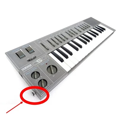 Yamaha CS01 Synthesizer Ersatz Gurthalter Belt-Holder 2x Stück inkl. Schrauben - Bild 1 von 4