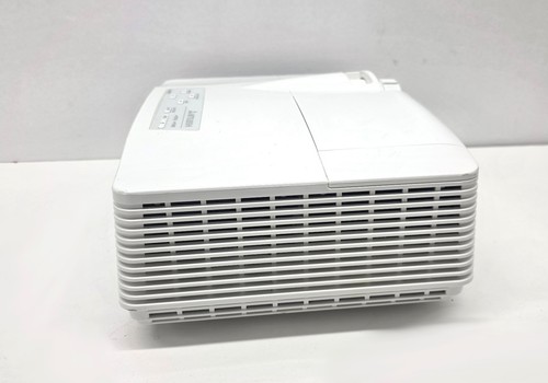 Mitsubishi XD600U 4500 Lumens XGA DLP Projector – 3122 Lamp Hours - Picture 6 of 10