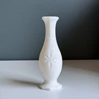Vintage 1950s White Milk Glass Small 7" Starburst Bud Vase Octagon Pedestal T66