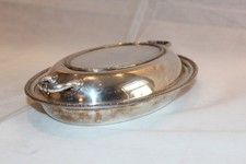 Vintage Walker & Hall Sheffield Silver Plated Serving Dish Platter with Lid