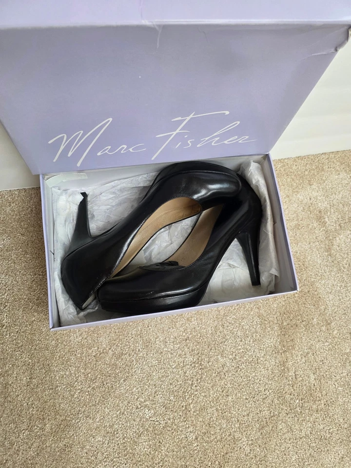 Vestido de salón Marc Fisher 'Sydney' de cuero negro - talla 10M Foto 2 de 4