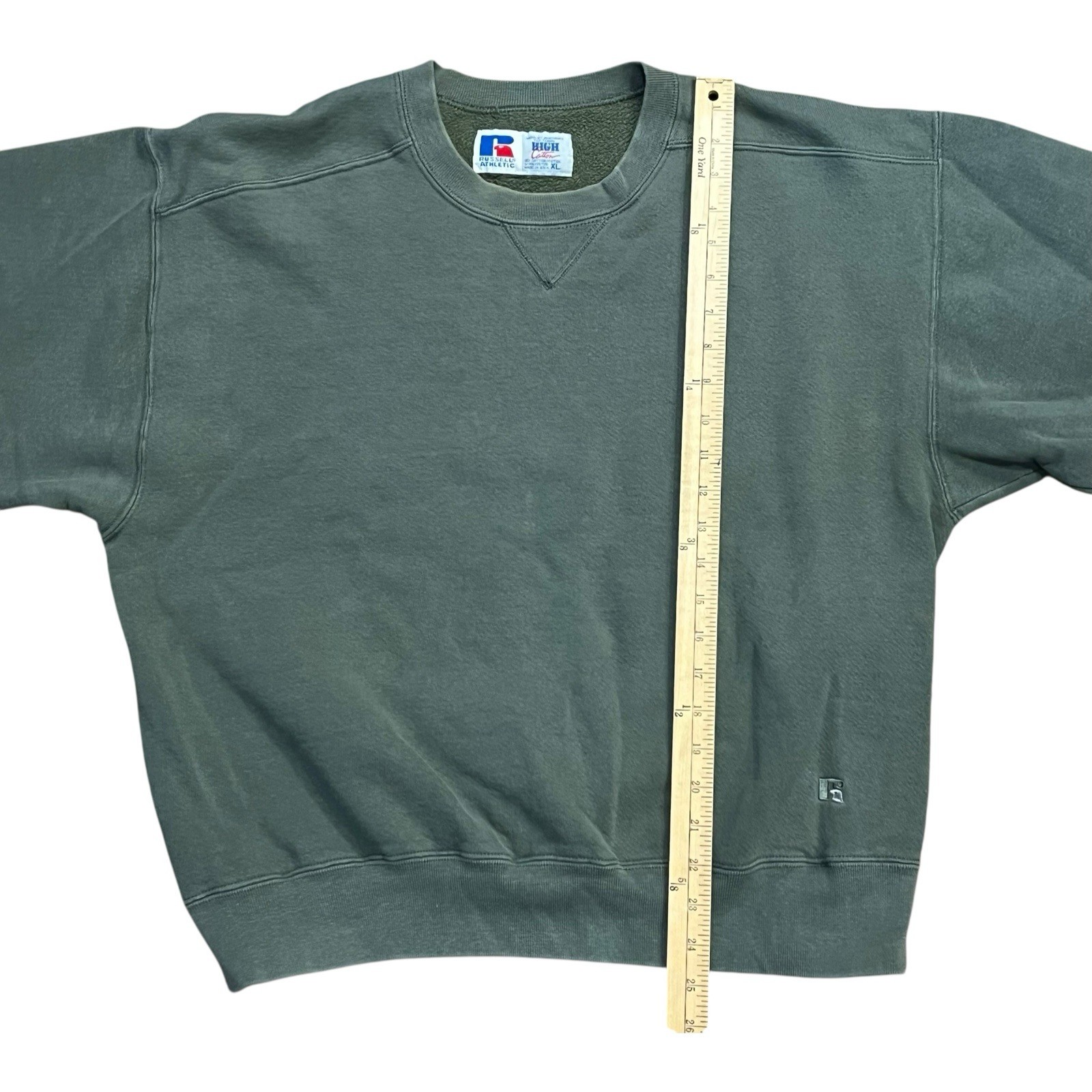 Vintage Russell Athletic Crewneck Sweatshirt XL Green USA Made 90s V Stitch
