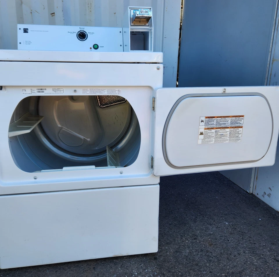 KENMORE COIN OPERATED FRONT LOAD GAS DRYER MODEL 110.77022710 SN: M85001412[REF] - Image 2 of 4