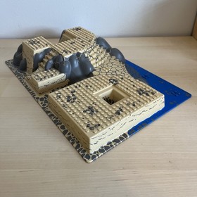 LEGO World City: Coast Watch Hq 7047 LEGO 44510 3D RAISED BASE PLATE