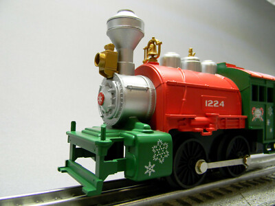 LIONEL NORTH POLE CENTRAL 0-4-0T STEAM LOCOMOTIVE ENGINE O GAUGE 2023070-E NEW