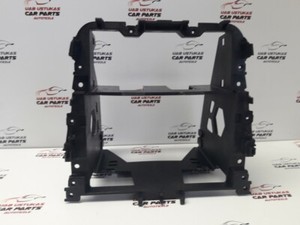 Volkswagen Golf V 2005 Verkleidung Radio / Navigation 1K0858005B GUST7597