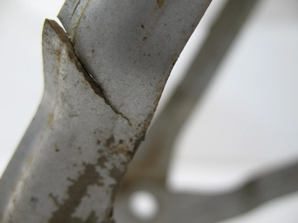 Yamaha L5 YL5 100 1969 guardabarros delantero 124-21510-00-35 Foto 3 de 4