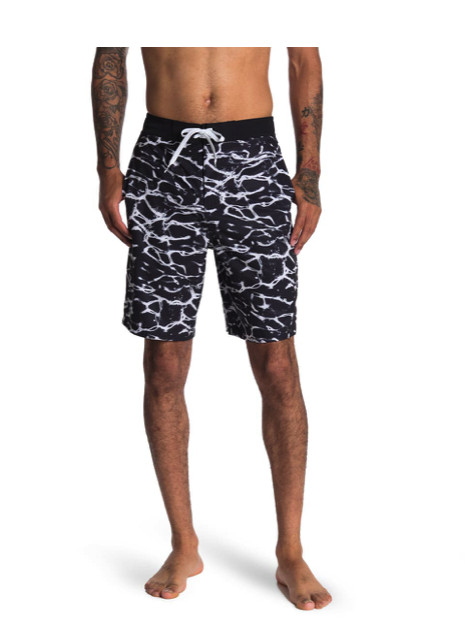 NWT62 Мужские шорты для плавания Under Armour Ripple Черный Размер S USSEK103-001 7590₽