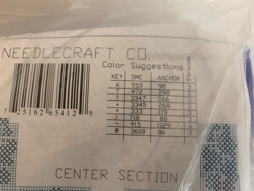 Tovaglia Fairway Needlecraft Wandering Vine punto croce 60 x 80" nuova sigillata - Foto 4 di 4