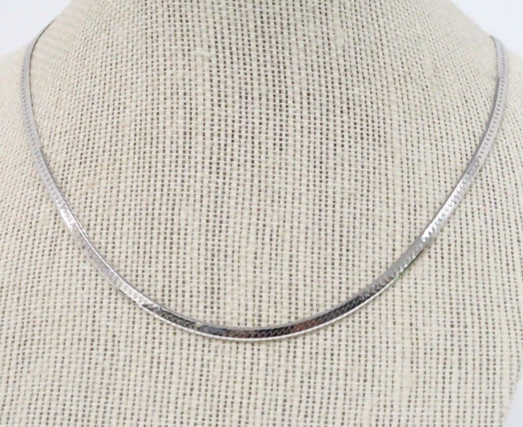 APPEALING STERLING SILVER HERRINGBONE NECKLACE 24… - image 1