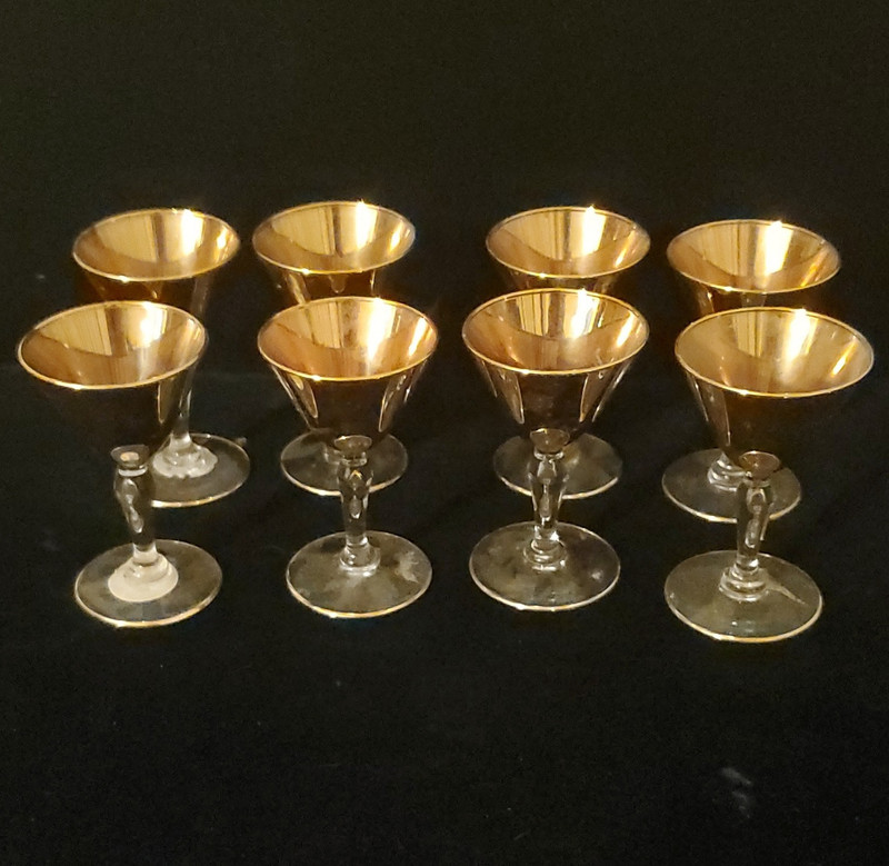 set of 8 clear glass gold rim stemmed cocktail glasses 5 oz mid-century modern