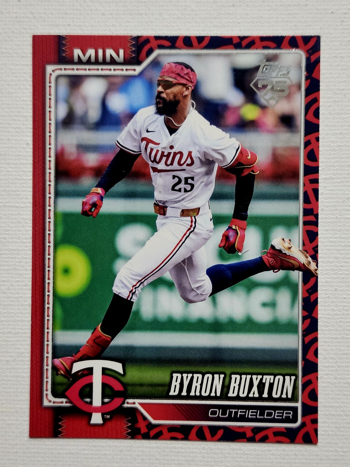 2026 Topps Series 1 - Byron Buxton #255 Team Color Border