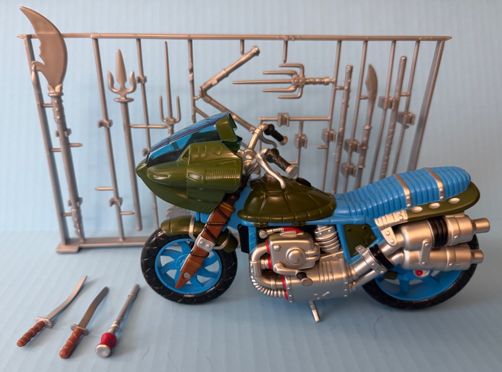 2004 Teenage Mutant Ninja Turtles TMNT BATTLE BIKE Leonardo Motorcycle Vehicle